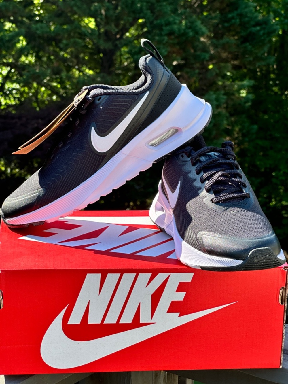 Nike Air Max Nuaxis Lifestyle Casual Sneaker Womens 7 (fits Youth GS 5Y) NEW